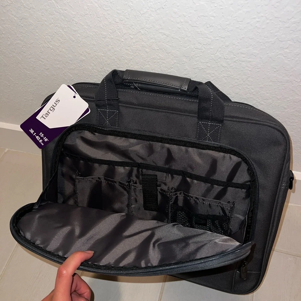 BRAND NEW Targus Briefcase for Sale